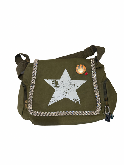 Star messenger bag