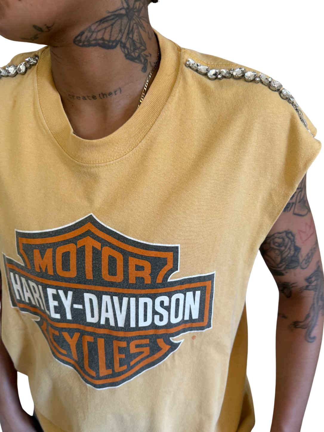 Cut off tshirt